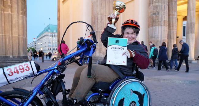 Carola Falkowski ist die schnellste Handbikerin