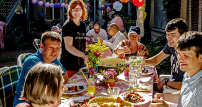 Sommerliches Grillfest in der Weserstraße