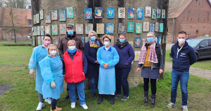 Mobiles Impfteam in Kuhhorst bestehend aus DRK, Ärztin, Krankenschwestern und den Verantwortlichen von Mosaik