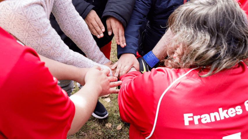 Teamgeist beim 17. BFB-Fußballturnier von Mosaik 2024 