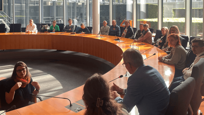 Mosaik-Werkstattrat zu Gast bei den teilhabepolitischen Sprecherinnen und Sprechern der SPD, CDU und Grünen
